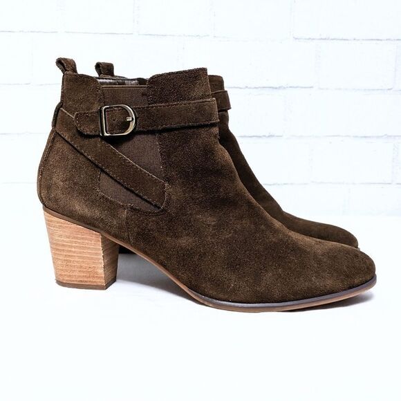 BASS Shiloh Brown Suede Ankle Buckle Booties 11 - Picture 1 of 8
